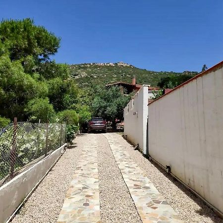 Villa Vittoria Solanas  Exteriör bild