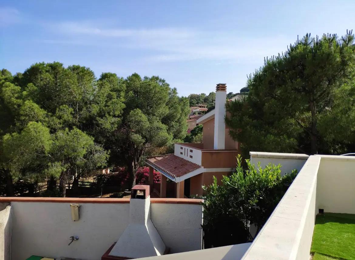 Villa Vittoria Solanas  Exteriör bild